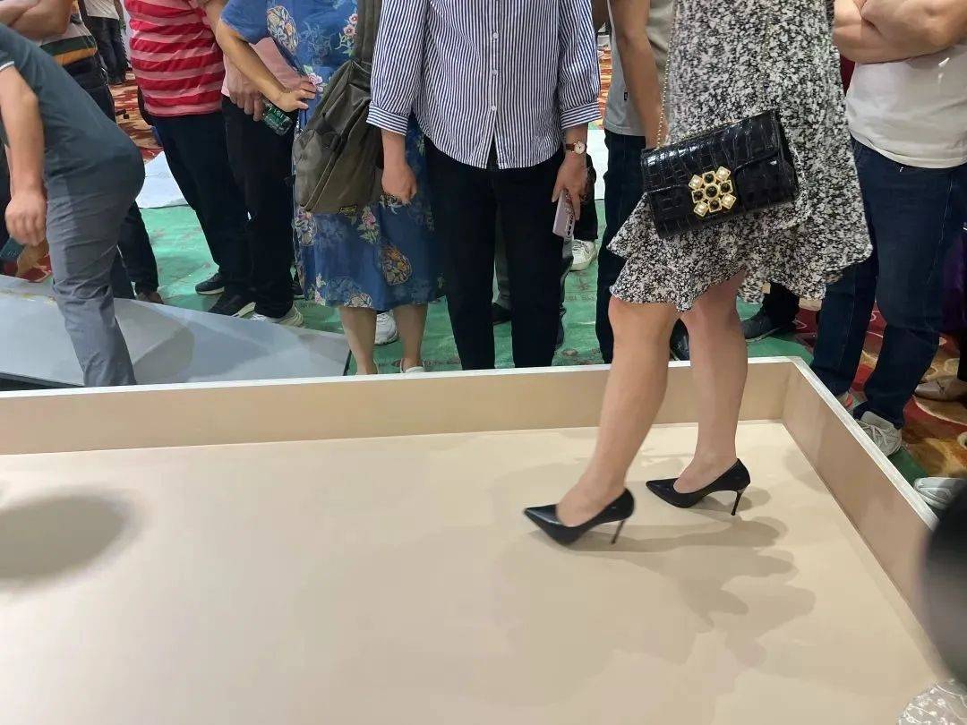 一場發(fā)布會(huì)，展開微水泥革命 | 2023萬磊廣佛千人行完滿成功