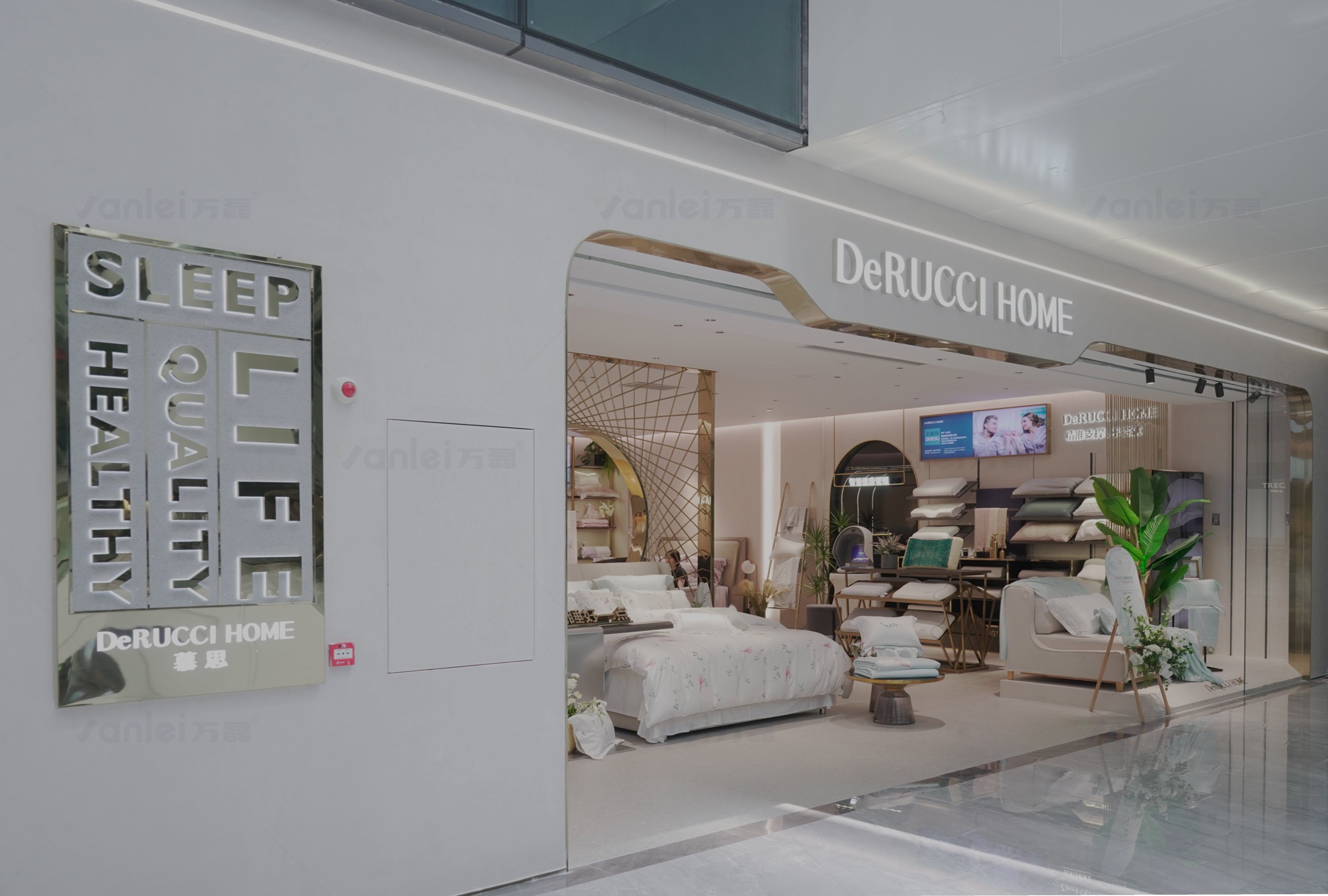 萬磊案例賞析 | 金屬遇上絲絨，尋覓絲質(zhì)般舒適生活