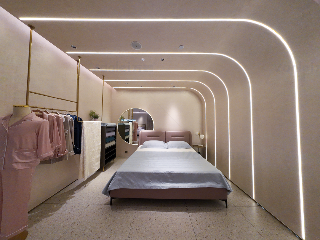 萬磊案例賞析 | 金屬遇上絲絨，尋覓絲質(zhì)般舒適生活