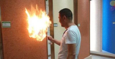 萬磊水性硅藻泥是否經(jīng)得起考驗？新浪第一手測評結果曝光！