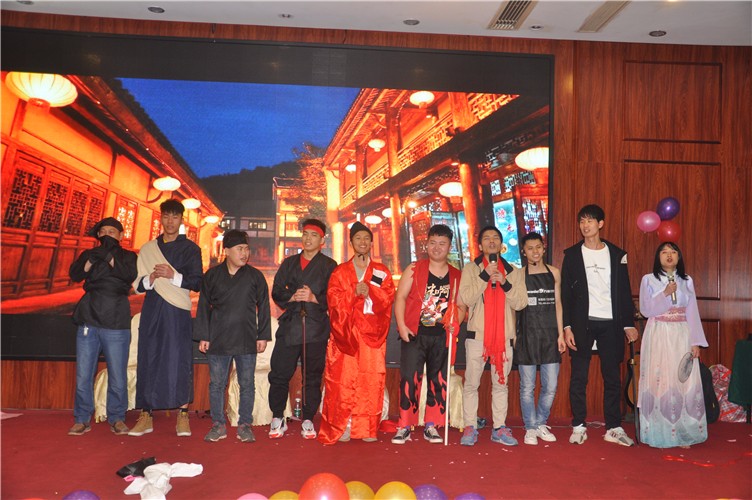 萬(wàn)磊人歡聚一堂，只為追逐2020“萬(wàn)磊夢(mèng)”！