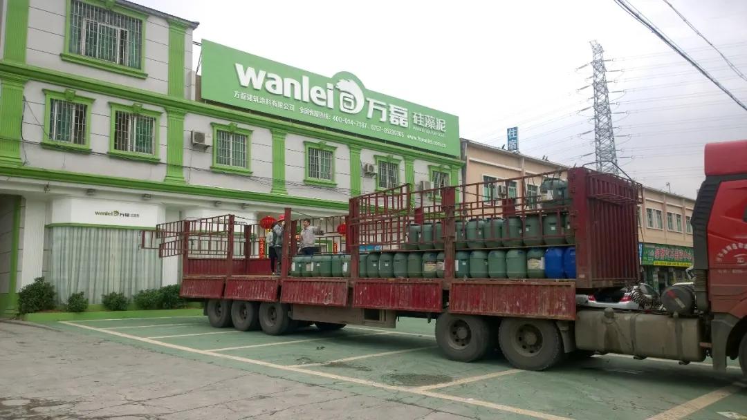 節(jié)后復(fù)工大單 | 今天，又有30噸萬磊無阻力真石漆即將為你的新家添磚加瓦